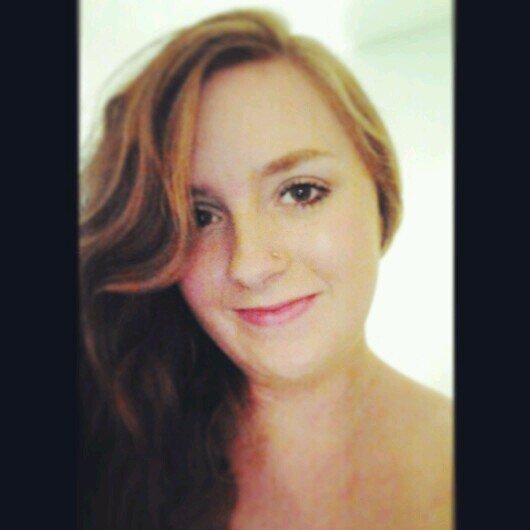 redhairdontcurr's profile picture. Dreamer. Music lover. Intellectual badass.