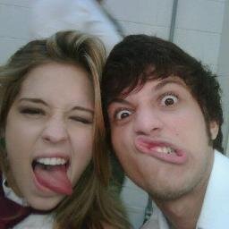 Quando a saudade bate saiba q eu to a q a te espera! Orgulho Rebeldes @ChayLeao @sophiaabrahao @Lua_Blanco @MicaelBorges- @melfronckowiak @Aguiarthur Amo vcs!