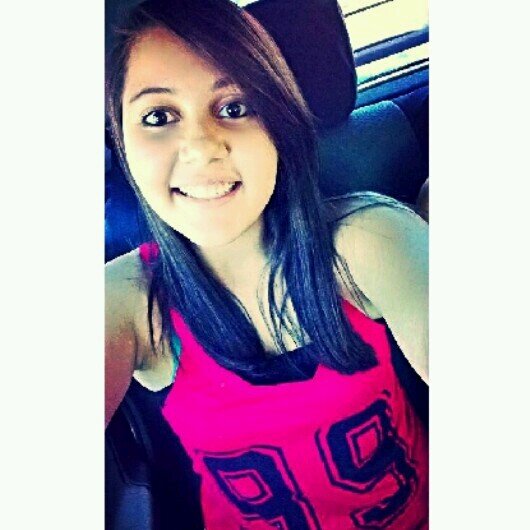 Atriz, modelo, ex bbb e mentirosa, bjs no core :*