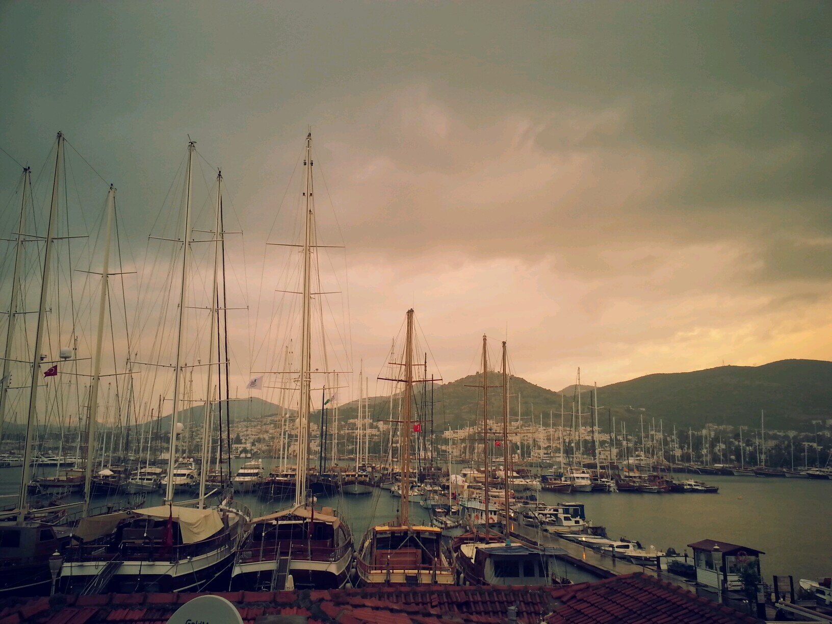 justulrich's profile picture. If you can't explain it simply, you don't understand it well enough.