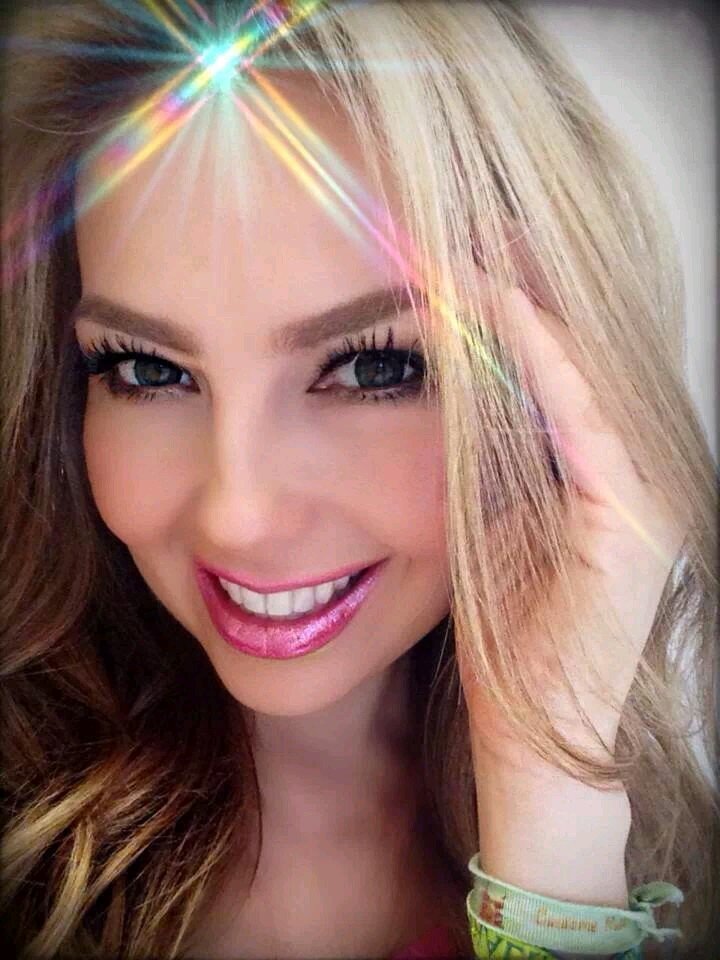 MI DIVA THALIA ... i love forever.