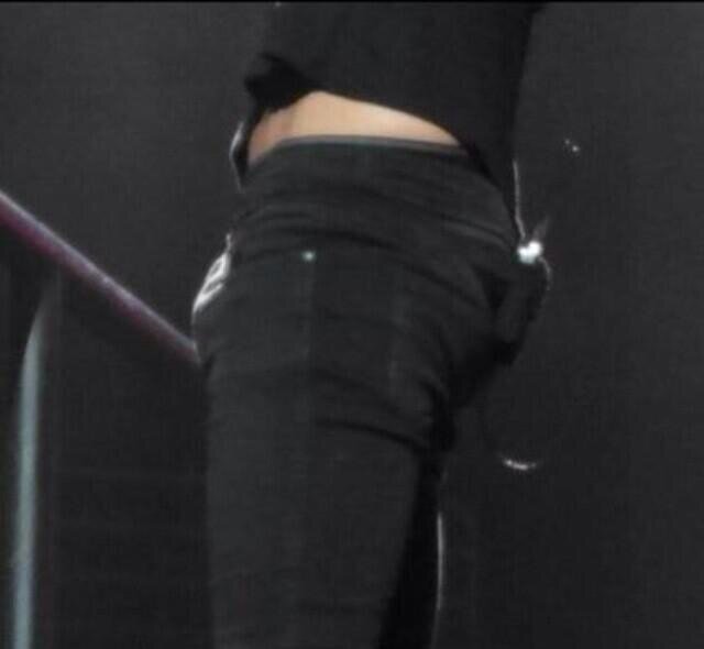 Free follow from @Daddystylessx :-) Go follow her please he follows back :)