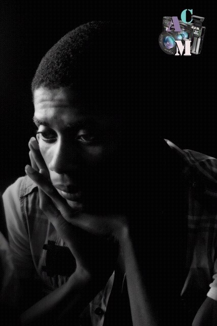 Dancer, graphic designer,Rap artist,photo Editor  booking and inquires,Email,darapmonk@yahoo.co.uk ,08105961319,