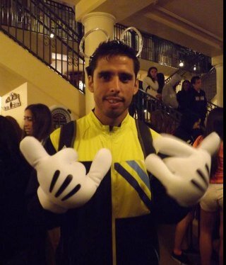 Morenito1183's profile picture. Siempre ocurre algo, todo momento es extraordinario