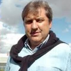 criticado por muitos amado por poucos porem humilde com todos que me seguem  CRIADO DIA 23/03/2013 !! (dono @Renato10_ ) atualmente no bahia