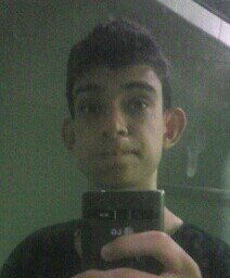 amo futebol,pizza e praia e pai e mãe não necessariamente nessa ordem