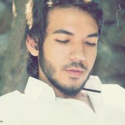''Yaşamımda edindiğim en büyük bilgi şudur; kendi kendine yardım etmeyi bilmeyene, hiç kimse yardım etmez. - Pestalozzi