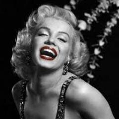 Team #Marilyn ... A smart girl leaves before she gets left :3