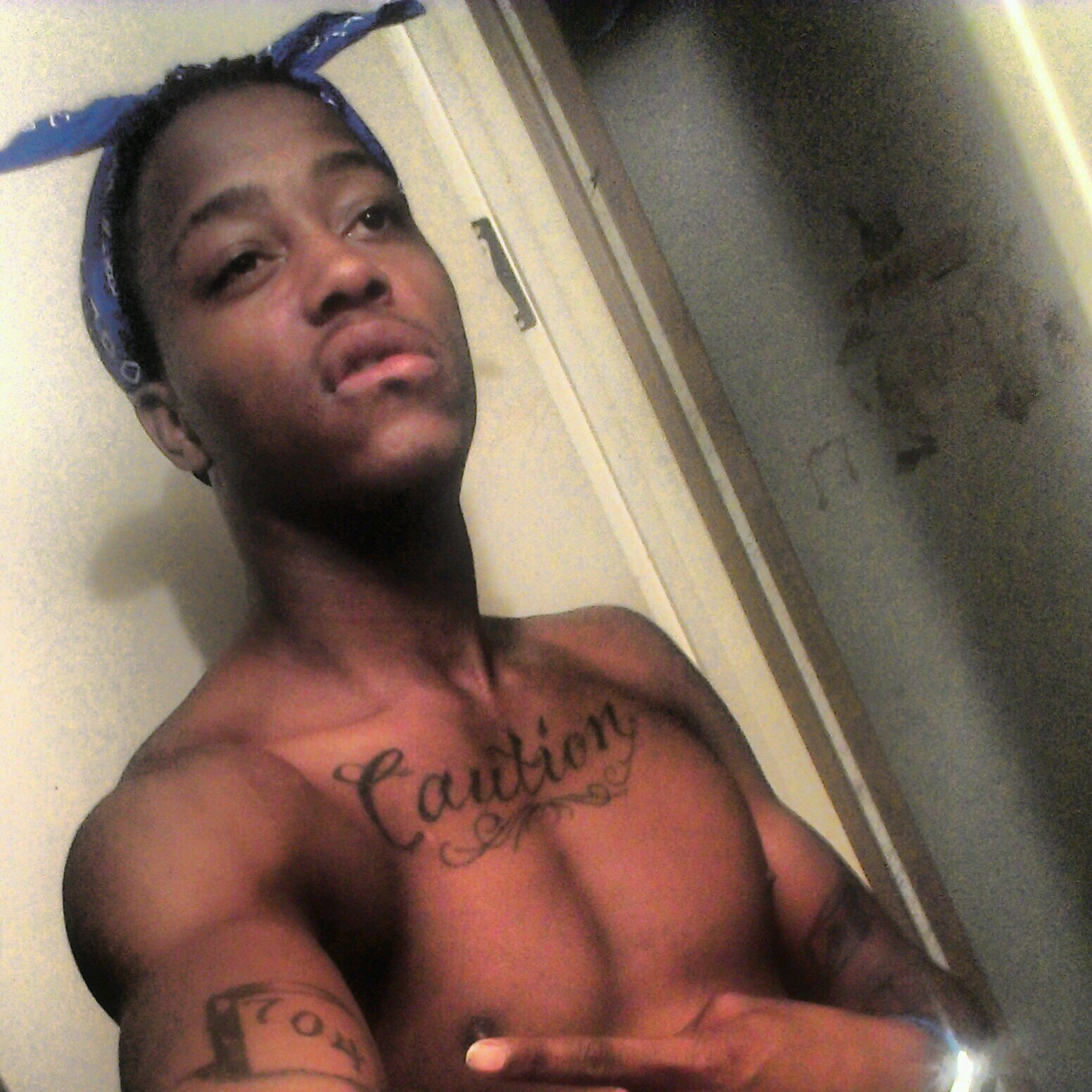 humble dancer, singer, rapper......on the come up, so follow me and watch me blow up