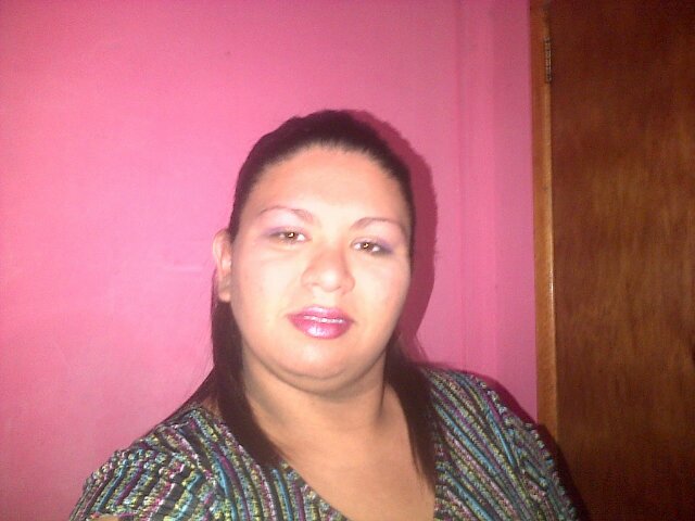 Soy Enfermera, me encanta mi profesión y la ejerzo con mucho Orgullo... Amo a mi familia, estoy orgullosa de ser Tia te amo Saicd sobrino hermoso