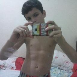 Meu nome é Igor Joffre nasci em Taquaritinga do Norte tenho 13 anos sou pernambucano e gosto muito de jogar futebol