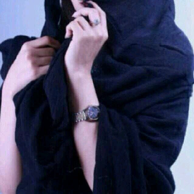 ‏‏سأدعو لك دائماً وأخبرك بأن حديثك ؛ و وجودك سعاده لقلبي وأني أحبك ♡*
