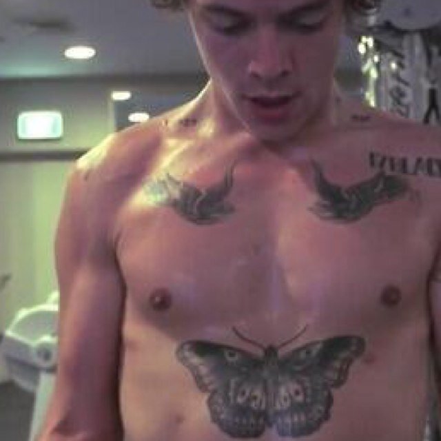 im just here for the boys. 3/11/12 - 12/3/12 - 6/28/13 TBCI --- cody simpson followssss