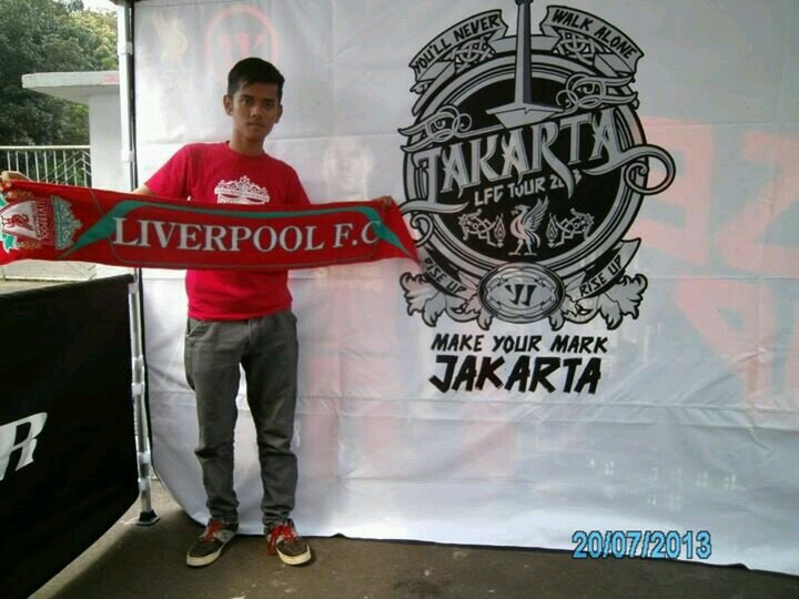 gak ada kata perceraian dalam pertemanan
~YOU'LL NEVER WALK ALONE~