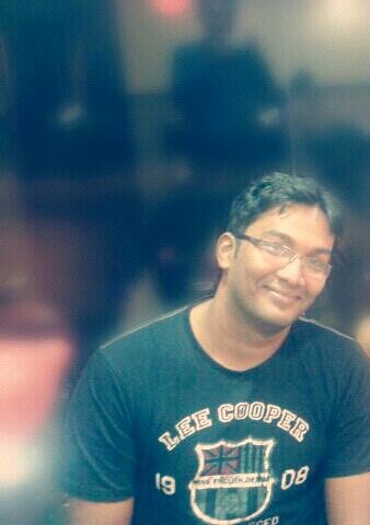 Big Man Utd And Mumbai Indians Fan.Not to Forget God Of Cricket.Big Foodie