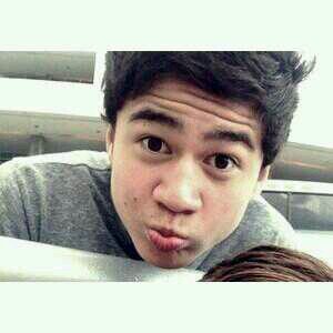 readbio1D_5sos's profile picture. FREE FOLLOW . PLEASE FOLLOW @5sos_natalya_1D  She follows back :)x