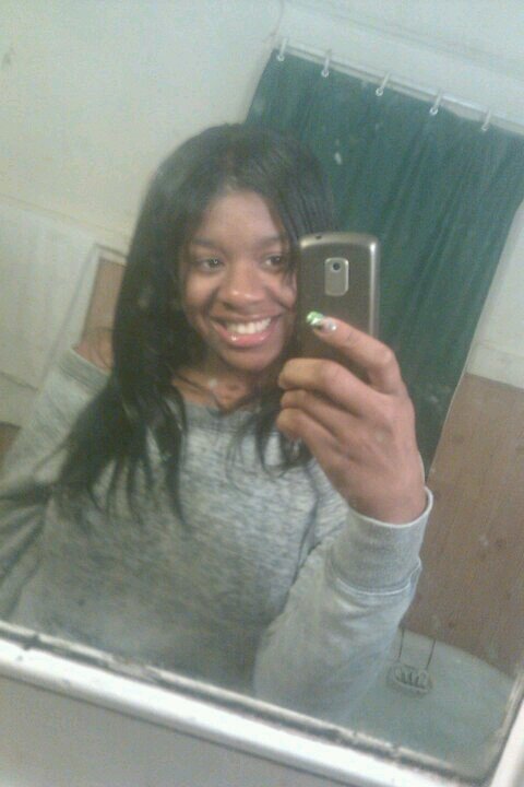 #TeamJESUS #TeamPlayHardWorkHARDER! #TeamDARKSKIN #TeamIPHONE #TeamFOLLOWBACK :) #TeamCOLLEGE :)