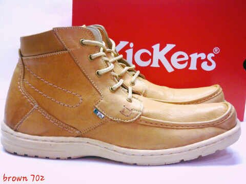 Erlankomerta's profile picture. Menjual sepatu 1.boots 2.casual 3.sport 3.pantofel