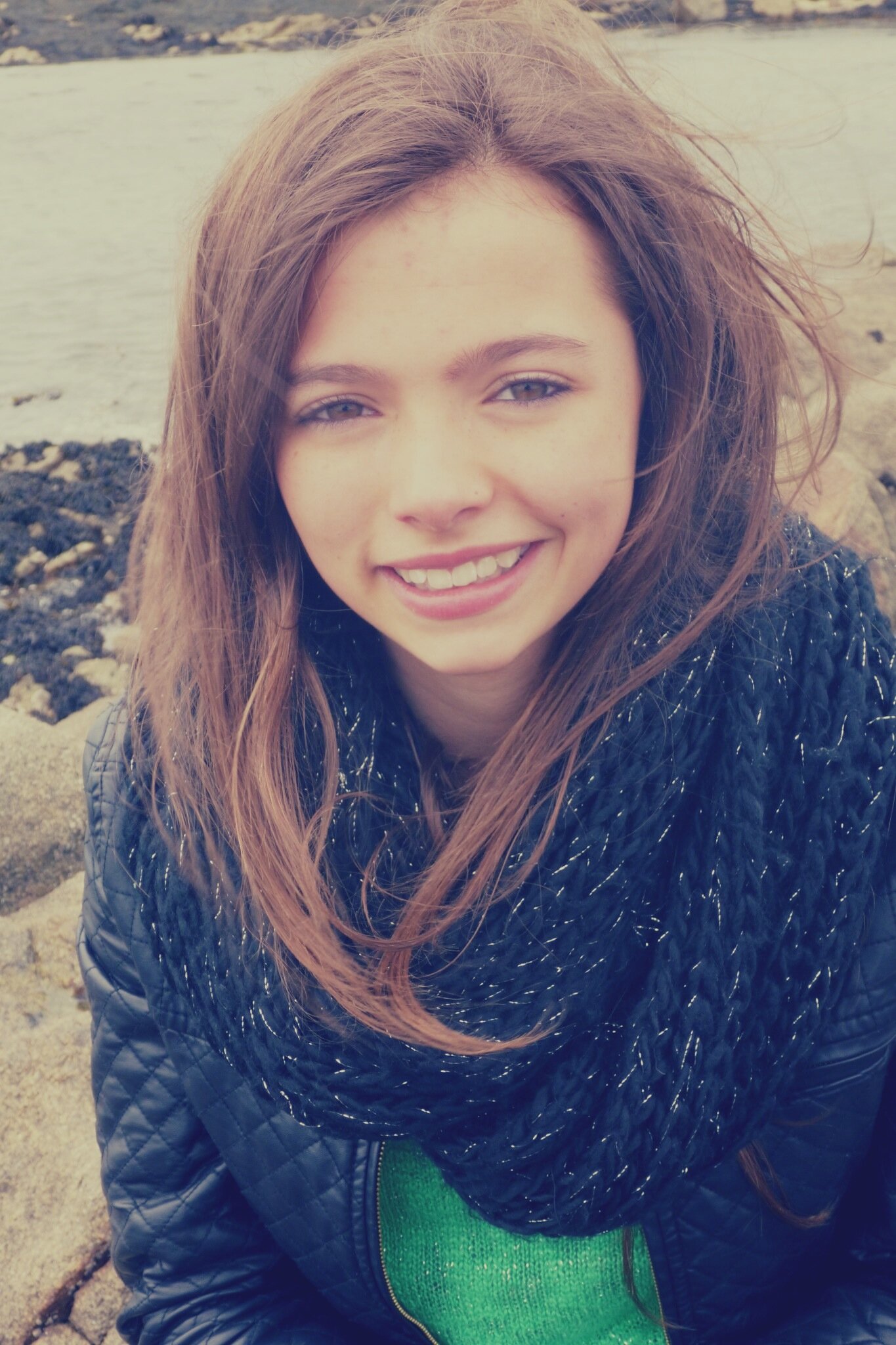 I'm very new on TWITTER. It's just for fun, To make a competition with my friends. Game: those who will make most of retweets, faves, and of followings :)