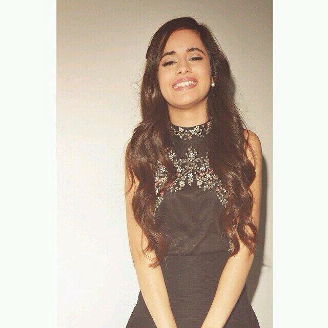 laurenjaurewow's profile picture. HI I GAVE YOU A FREE FOLLOW SO PLEASE FOLLOW @BLISSJAUREGUI IN RETURN AND I'LL GAVE YOU MORE FREE FOLLOWS :)))