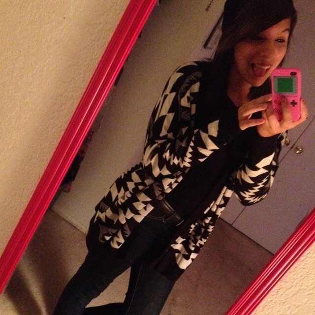 Noeee_2's profile picture. Dec 24 16 Family&&Friends ❤ Single Jr @CCHS Class 2015. Music/Singer/Sports/Color Guard Lakers&&Raiders ☀️ Follow Me ✌️