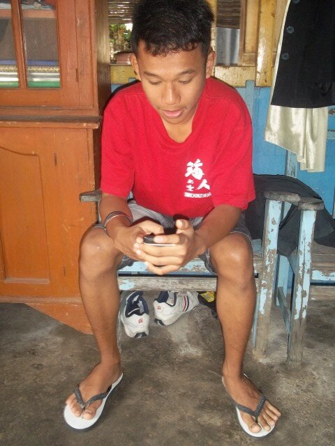 *Sahabat adalah seseorang yang selalu ada ketika kita ingin berbagi cerita dan memberi perhatian ketika kita membutuhkan ☺. / MANADO-MITRA-MOLOMPAR ☺