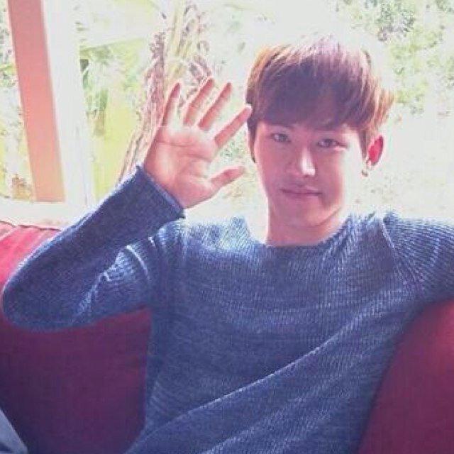 Hoya biased. Inspirit/sone/exotic/etc. Hoyaddicted.Love is in the air.