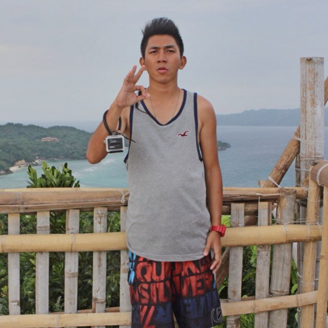 ticocelestinojr's profile picture. Veterinarian, Businessman, Party Goer, Photographer sometimes! Follow me and i'll follow you back. :)