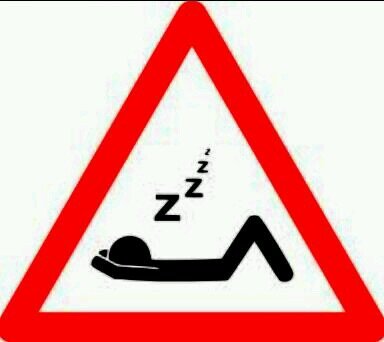 DORMILONES_'s profile picture. Dormilones sin fronteras. ¡No me despiertes, estoy durmiendo! Por las horas de sueño que nos roban los estudios. Si dormir es tu actividad favorita, sigueme!