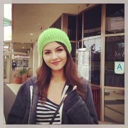 ♡Victorian , arianator forever ♡  Saw selena 03-09-2013