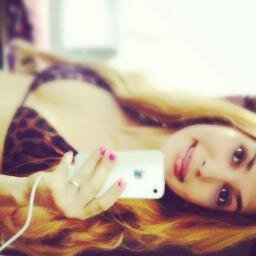 O senhoor ê meu pastõor && nada me faltarâa ,, porqê ele semprê mêe da forçâs pra poder continuâaa.♪♫ 'ზ