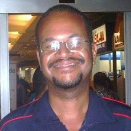 Assessor do Sindicato Metalúrgicos RJ, militante do Mov. Negro e da luta pela paz, comunista, sou da Unegro e Cebrapaz. Por justiça, igualdade e o socialismo!