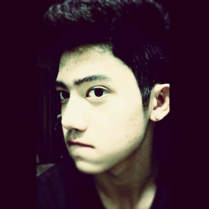 Half French, Half Fries Kurt denzel ng Victoriano / 15 / basketball player / 5'11 / dancer / IG kurtooooy