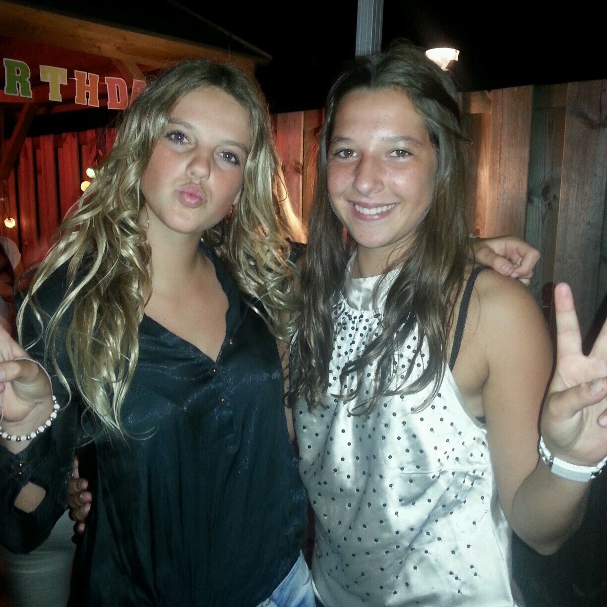 love youu roompje ♥ xx fleur // al zooo lang vriendinnetjes looveyouuu 4ever xxxNikkii