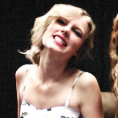 17. Bisexual. Lol, I'm better than you. :) || Swiftie, janoskianator, vampette, smiler.