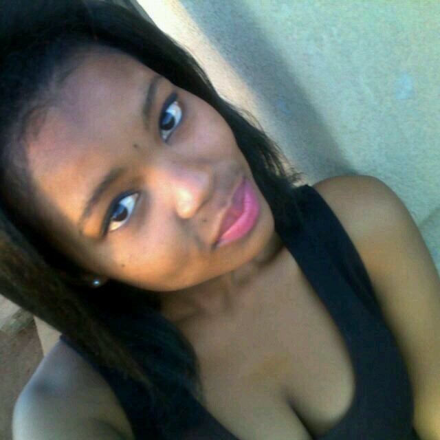 Beautiful|glamorous|honest|Single young,wild&free|Sweet lil thang