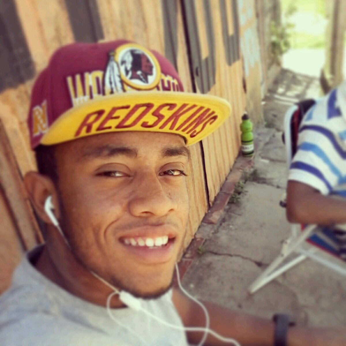 Humildade não é se declarar pequeno. Humildade é reconhecer suas forças e suas fraquesas e perante isso buscar o seu melhor .