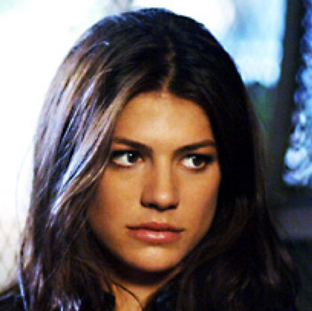 Hi It's Ruby im a Hunter now I helped Sam kill demons while Dean was in hell //Looking for a Dean to Rp with// #Single killing demons with Sam 18+