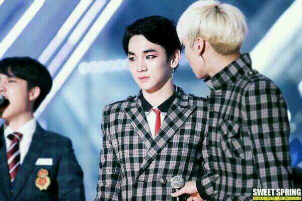 แอคนี้แอคที่ 3 ของ @keyLuhan มีไว้ฟอลฟรี สำรองเวลาลิมิต คุยได้ทักได้ ใจดีก็ฟอลกลับแอคหลักนะ ★☆☆♥♥♥ รักชายนี่ๆๆๆๆๆๆๆๆ