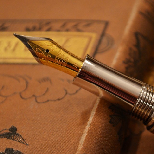 Fine writing instruments handcrafted in the Princeton area using exceptional quality woods, metals, crystals & acrylics.