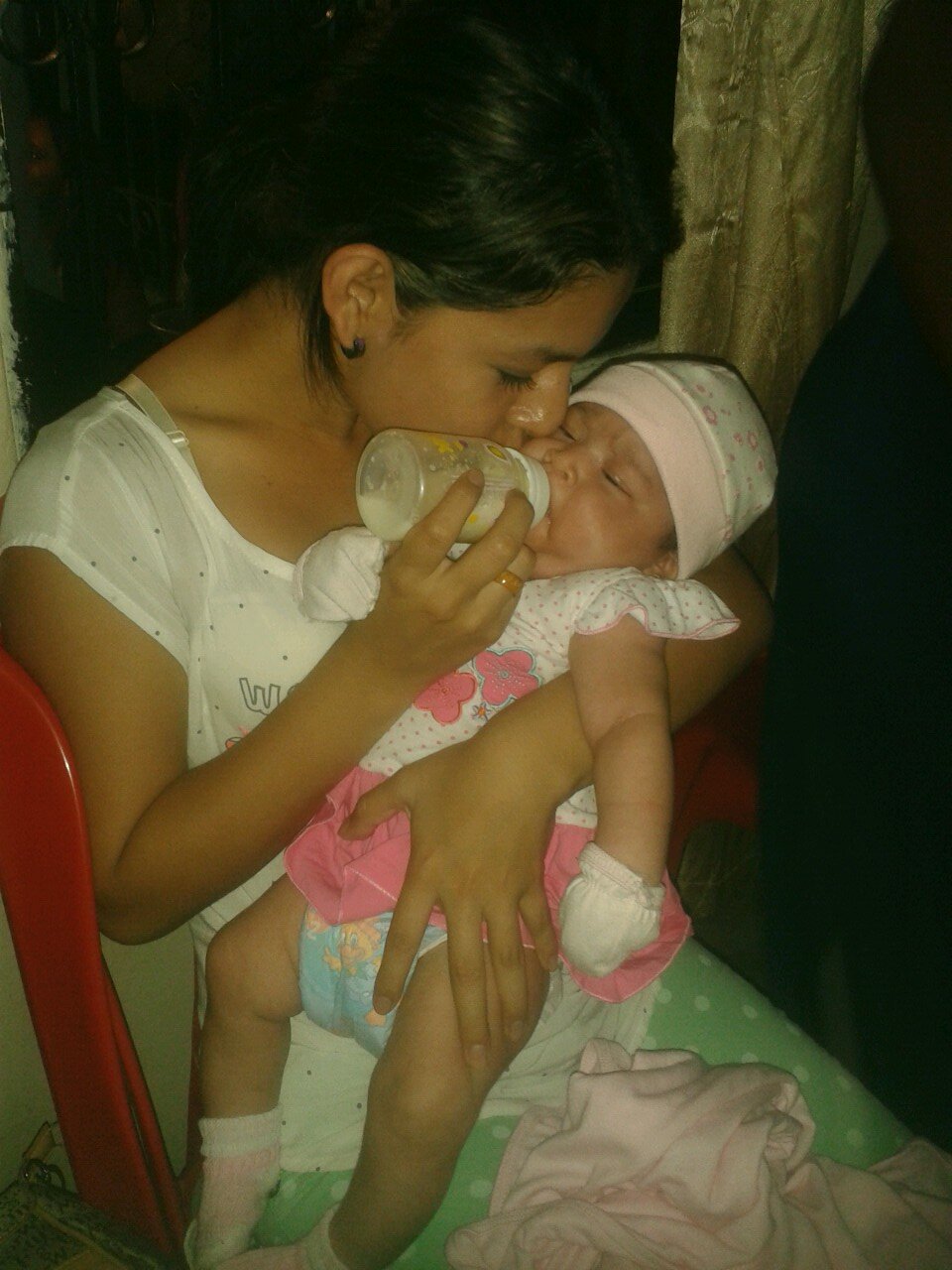 Si amas a alguien dicelo! Muchos corazones se rompen por palabras que nunca escuchan♥