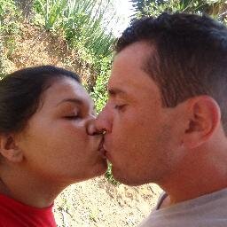 me apaixono cadaa dia mas por vc ... que seja sempre assim ... brigada pelo filho que vc me deu pela familia nova e por tudo mais te amo Tiago ... s2 ...