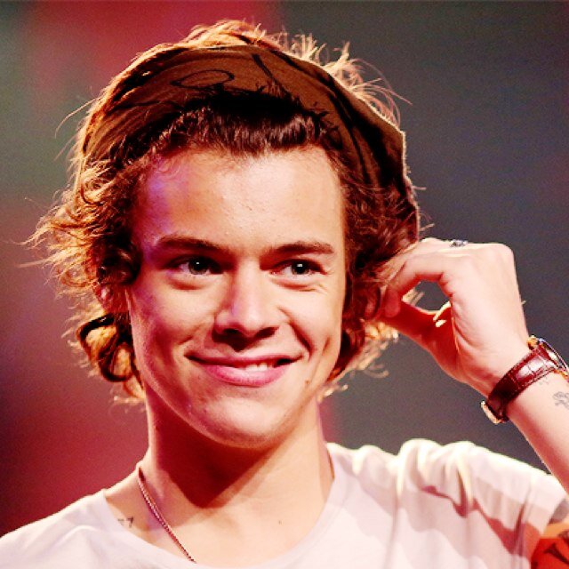 FOLLOW @JOCUNDNARRY PLS AND THANK YOU XOXO