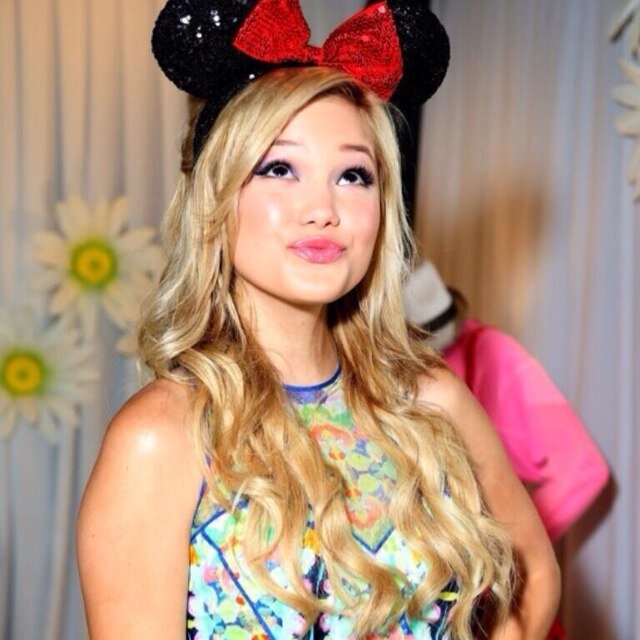 ♡Olivia is totz adorbs ♡ #olιvιanaтorѕ ❤@olιvιa_нolт ғollowed мe on 09~26~11! ☺❤