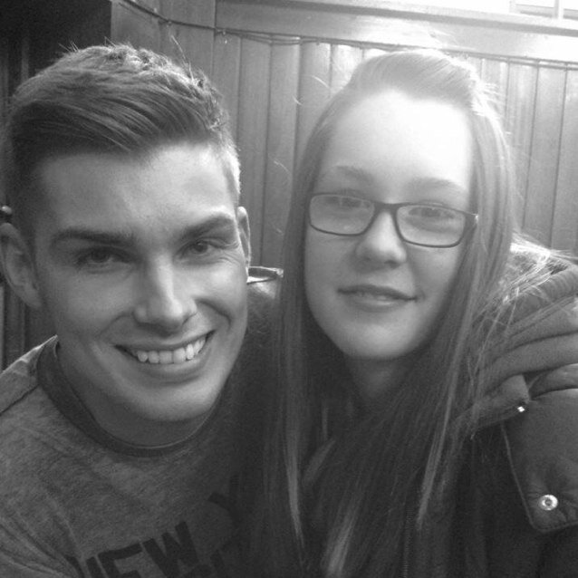 ❤@emmettscanlan @MrkieronR ❤ Met kieron and Ela-may 30/3/13 went down with th ship #stendan #Kimmett Kieron followed 18/6/13 #bezzie @markfrost100 #Falys #myler