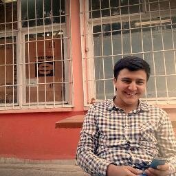 17 yaşındayım sempatik ve cana yakınım yerine göre muamele yaparım koç burcum  Giresunluyum ve Giresun kızlarına hastayım ;) ;)