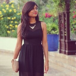 a blog with a soul ❤️ Fueled by coffee ☕️, an ardent traveller ✈️ and style blogger based in Dubai - Email nisha@incelinasheels.com to get in touch!