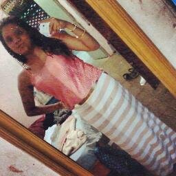 Cabelo solto vento no rosto, o som ligado Deus do meu lado..♪