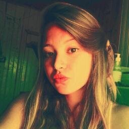 SóDaMiri amo a quenga da ste!! @AvaaGinaa ❤❤