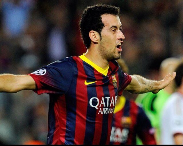 Muy cule y antimadridista. Amo a busquets. Dibujo futbolistas en mis ratos libres. Retuitead las fotos de mis dibujos.